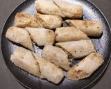 A picture of step 2 of Rice Paper Roll.