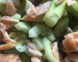 Lekka sałatka zero waste z końcówkami szparagów krok przepisu 2 zdjęcie