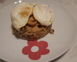 Foto del paso 3 de la receta: Timbal de champiñón con ajos tiernos y huevo