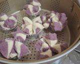 Foto langkah ke 6 dari resep Bolu Kukus Mekar Taro.