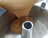 Foto langkah ke 5 dari resep Coffee Chiffon Cake.