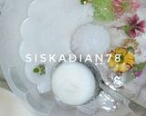 Foto langkah ke 4 dari resep Puding Susu Yogurt with Edible Flower / Hantaran / Gift.