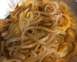 A picture of step 5 of Bistek Filipino Beef Steak.