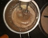 A picture of step 4 of Chocolate cake with caramel.