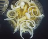 Foto langkah ke 3 dari resep Cah Telur Puyuh, Jamur Kuping, dan Mente Goreng.