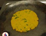 A picture of step 2 of Jowar Bhakhri.