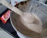 A picture of step 3 of Kitkat Krusher (KFC style).