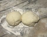 Foto del passaggio 1 della ricetta Pizza Napoletana Tonno e Cipolla Standardizzata per Fornetto (Ariete)