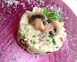 Foto del passaggio 9 della ricetta Risotto con funghi e speck 😋