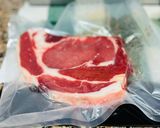 Foto del paso 1 de la receta: Entrecot a baja temperatura con trigueros y patatas (sous vide)🥩 🧈 🥔