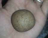 A picture of step 4 of Bread Gulab Jamun.