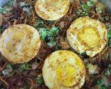 अंडा बिर्याणी (थोडी हटके)(aanda biryani recipe in marathi) रेसिपी स्टेप 6 फोटो