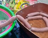 Foto langkah ke 6 dari resep Homemade Chicken Bratwurst.