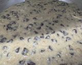 A picture of step 4 of S’more Balls.