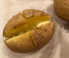 Hình ảnh bước 4 Jacket Potato - Món Ngon Cho Bé Trong 15 Phút