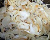 Foto del paso 2 de la receta: Higaditos de pollo encebollados