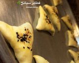 صورة لخطوة 4 من وصفة معجنات سبانخ وجبنة وميني بيتزا