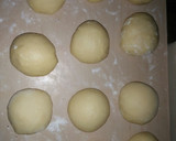 Foto langkah ke 3 dari resep Roti goreng isi coklat super empuk 1x profing.