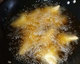 A picture of step 11 of Chicken samosa 2.