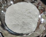A picture of step 1 of Khasta Gujiya.