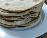 Foto del paso 3 de la receta: Tortilla de harina de trigo