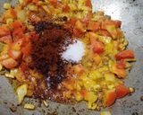 A picture of step 2 of Louki gravy.