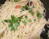 Spaghetti with mussels and fresh tomatoes recipe step 5 photo