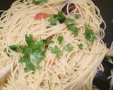 A picture of step 5 of Spaghetti with mussels and fresh tomatoes.