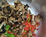Foto del paso 2 de la receta: Berenjena🍆en salsa ahumada con champiñones🍄y remolacha🍄