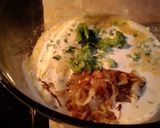 A picture of step 4 of Caramelized Onion And Broccoli Quiche.