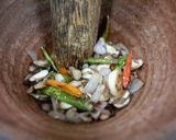A picture of step 4 of Shitake Chilli Paste / Nam Prik Hed.