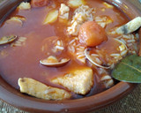 Foto del paso 3 de la receta: Ajo patatas con un poquito de mar