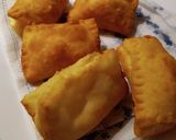 Túróval töltött csöröge recept fázis 3 fotója