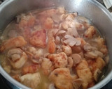 Foto del paso 3 de la receta: Pollo con champiñones 🍄