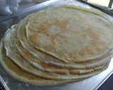 A picture of step 6 of Basic Crêpes Sucrées.