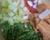 Foto langkah ke 1 dari resep Lodeh Tahu Sayuran.