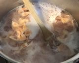 Une image de l'étape 7 de Farfalles bicolores au gorgonzola,basilic et oignon rouge.