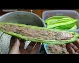 Foto langkah ke 4 dari resep 77. Pare Perahu Sapi Udang.