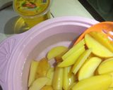 Foto langkah ke 2 dari resep Kentang Wedges.