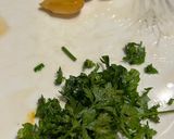 Foto del paso 6 de la receta: Arroz con piñones (de pino)