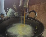 A picture of step 3 of Aloo Sev.