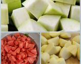 A picture of step 1 of Mix veggies.
