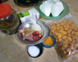 A picture of step 1 of Meethay Dahi Baday.