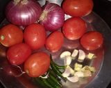 मटार उसळ (matar usal recipe in marathi) रेसिपी स्टेप 2 फोटो 