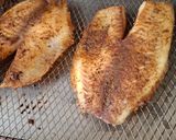 Foto del paso 4 de la receta: Filete de pescado al chipotle en air fryer con mayonesa a la albahaca