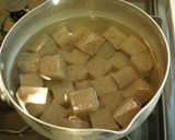A picture of step 2 of Fried and Stewed Spicy Konnyaku!.
