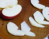 A picture of step 1 of Quick Microwaved "Simmered" Apples.