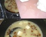 A picture of step 2 of Nameko Mushroom Soup With Grated Daikon Radish.