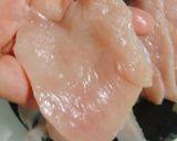 Hình bước làm 1 của món Khô gà miếng nhanh