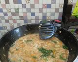 Foto langkah ke 7 dari resep Mie Kwetiau Kuah.